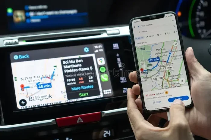 Can U Use Google Maps From iPhone on 2016 Toyota Carolina