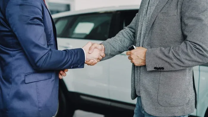 Arnold Buys Your Car And Gives You Cash Fast Today