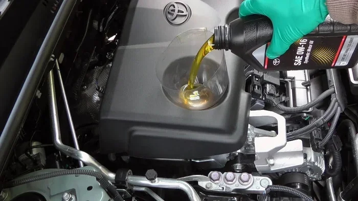 Toyota RAV4 How to Know When You Need an Oil Change
